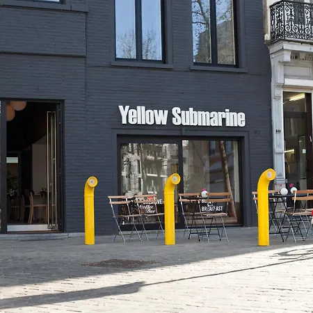 Bed & Breakfast Yellow Submarine 5*