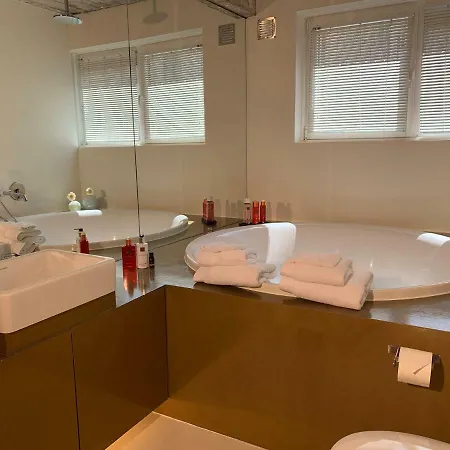 Yellow Submarine Bed & Breakfast